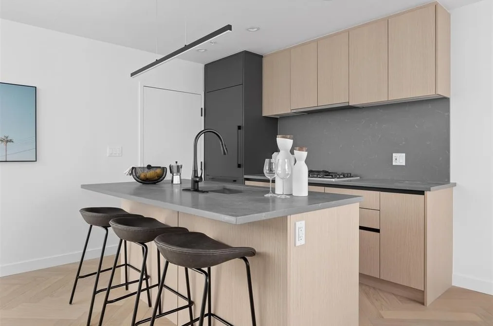 3 6768 OAK STREET, Vancouver BC V6P 0L2, Vancouver BC — Residential for Sale - Photo 2
