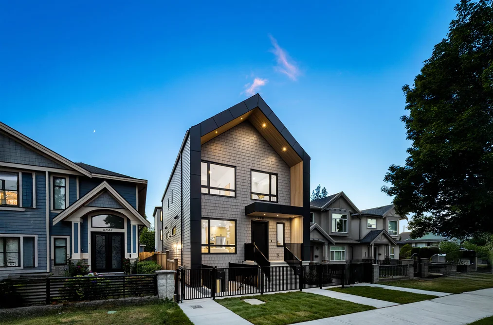 6831 Salisbury Ave Unit 3, Burnaby, BC - MLS: R3173824