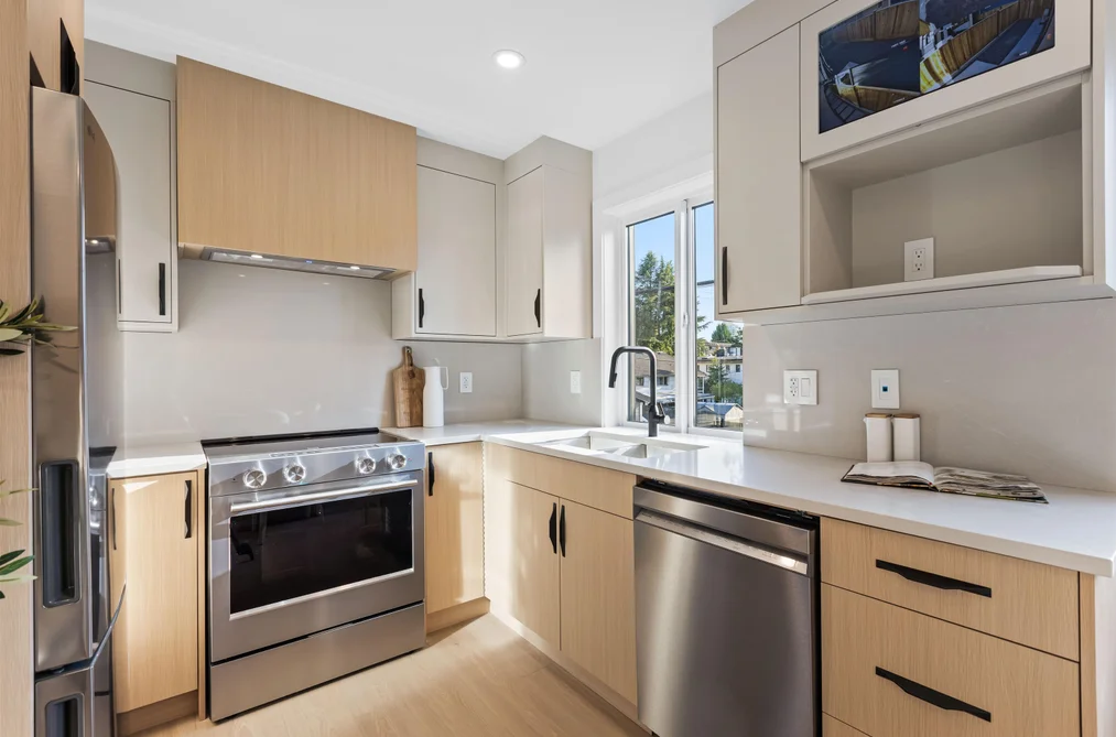 3 6831 SALISBURY AVENUE, Burnaby, BC — Residential for Sale — Photo 11 of 18