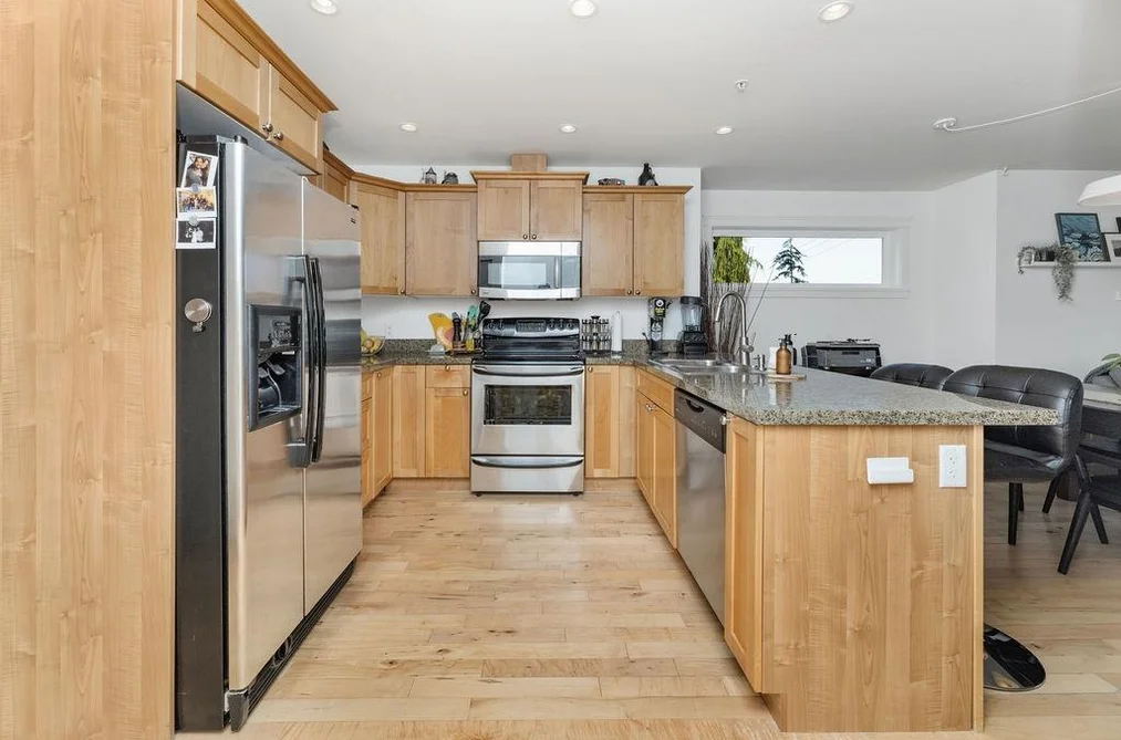 3 728 GIBSONS WAY, Gibsons BC V0N 1V9, Gibsons BC — Residential for Sale - Photo 5
