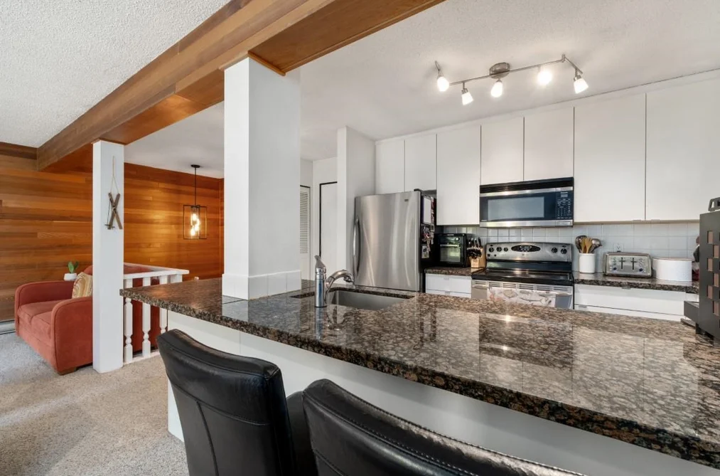 3 8138 CEDAR SPRINGS ROAD, Whistler BC V8E 0G2, Whistler BC — Residential for Sale - Photo 2