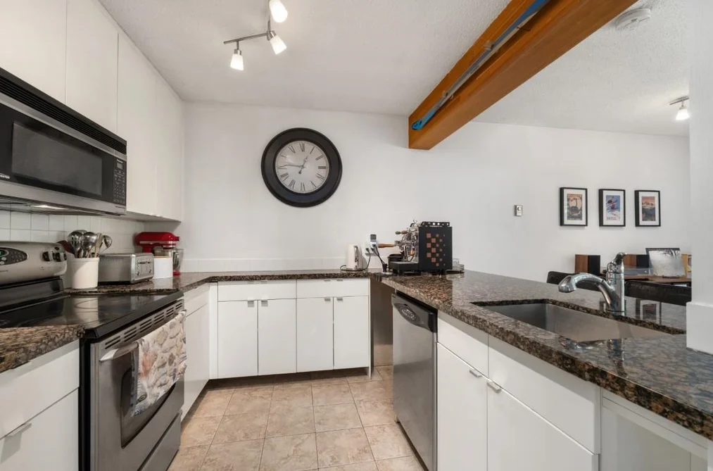 3 8138 CEDAR SPRINGS ROAD, Whistler BC V8E 0G2, Whistler BC — Residential for Sale - Photo 3