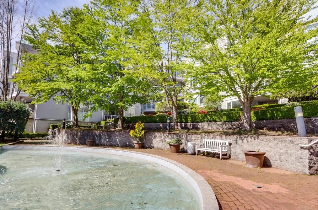 Condo for sale at 3 8420 Jellicoe Street Vancouver British Columbia - MLS: R3111948
