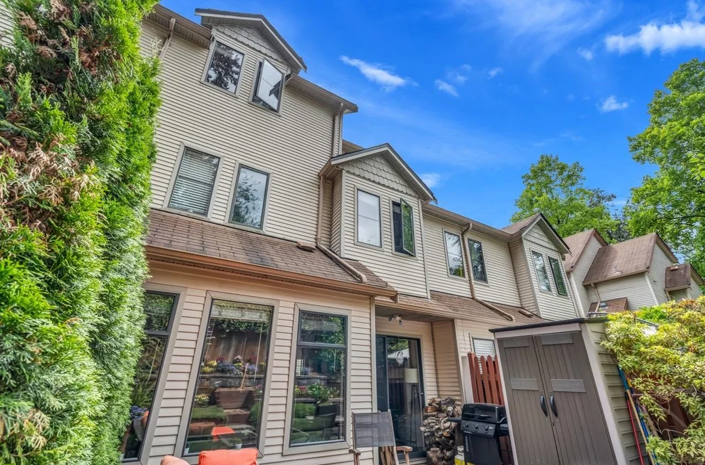 3 98 BEGIN STREET, Coquitlam BC V3K 6M9, Coquitlam BC — Residential for Sale — Photo 23 of 24