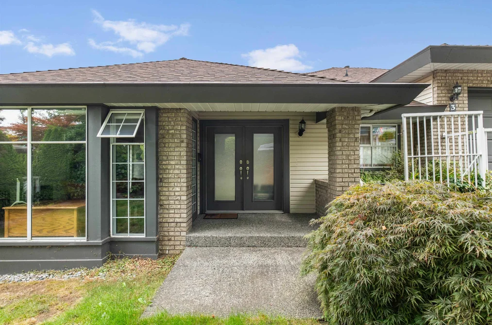 House for sale at 3 Burrard Crescent Port Moody British Columbia - MLS: R3164284