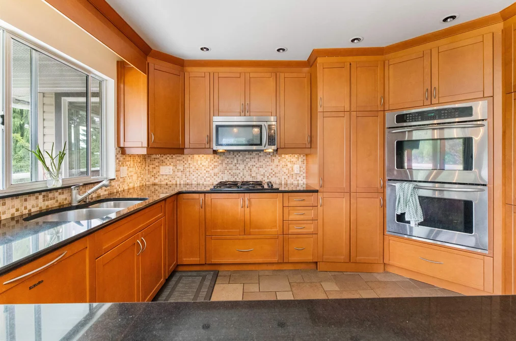3 Burrard Crescent, Port Moody, BC - MLS: R3164284 - Photo 26 3 Burrard Crescent, Port Moody, BC - MLS: R3164284 - Photo 26
