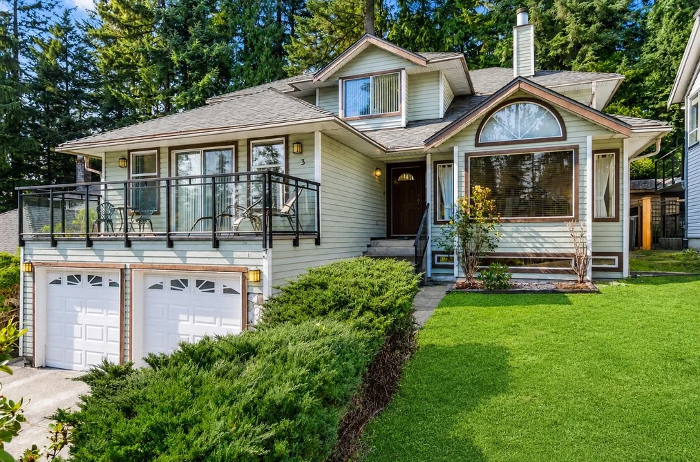 House for sale at 3 Chevalier Court Port Moody British Columbia - MLS: R3142939