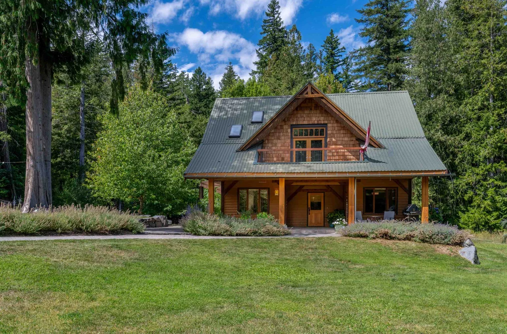 House for sale at 3 Walkerville Estates Pemberton British Columbia - MLS: R3146365