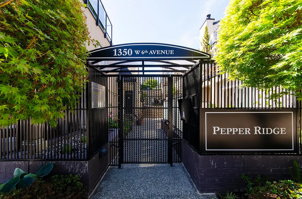 Condo for sale at 30 1350 W 6th Avenue Vancouver British Columbia - MLS: R3143791