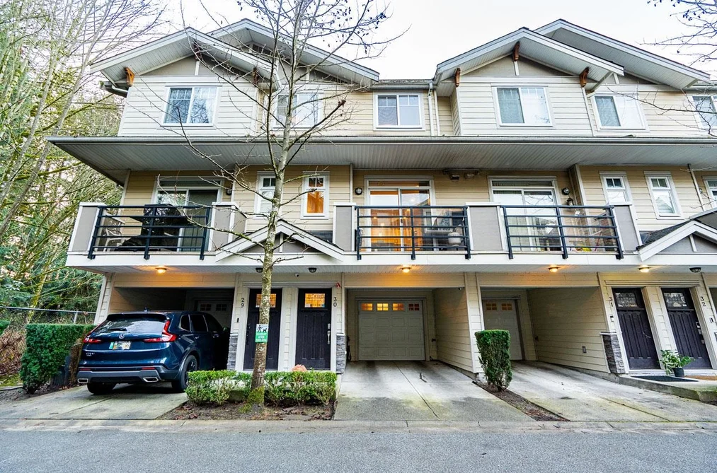 Townhouse for sale at 30 6383 140th St Street Surrey British Columbia - MLS: R3120911