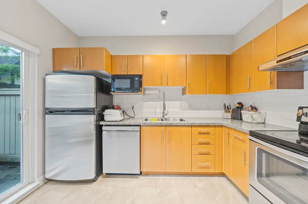 30 8533 CUMBERLAND PLACE, Burnaby BC V3N 5C1, Burnaby BC — Residential for Sale — Photo 10 of 31