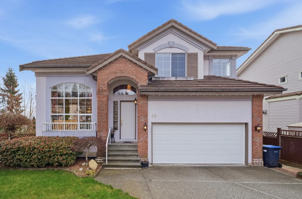 House for sale at 30 Linden Court Port Moody British Columbia - MLS: R3103336