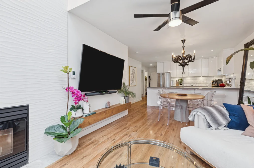 300 1966 COQUITLAM AVENUE, Port Coquitlam BC V3B 7P8, Port Coquitlam BC — Residential for Sale - Photo 7