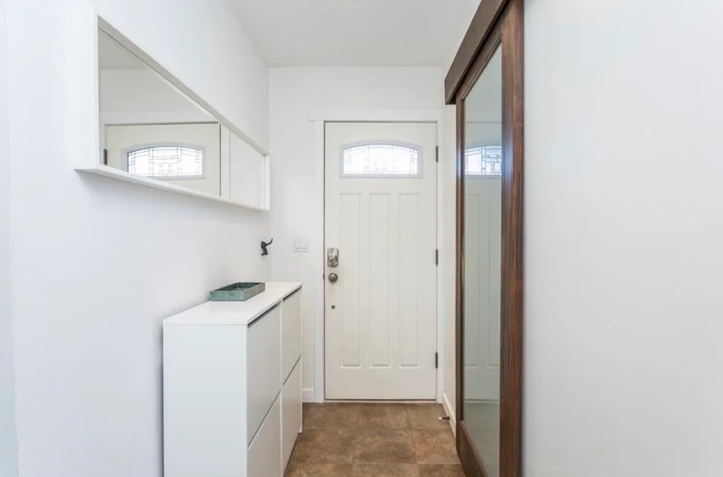 300 DOUGLAS CRESCENT, Richmond BC V7B 1E5, Richmond BC — Residential for Sale - Photo 2