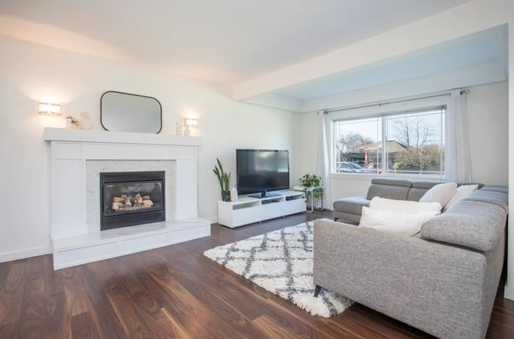 300 DOUGLAS CRESCENT, Richmond BC V7B 1E5, Richmond BC — Residential for Sale - Photo 3