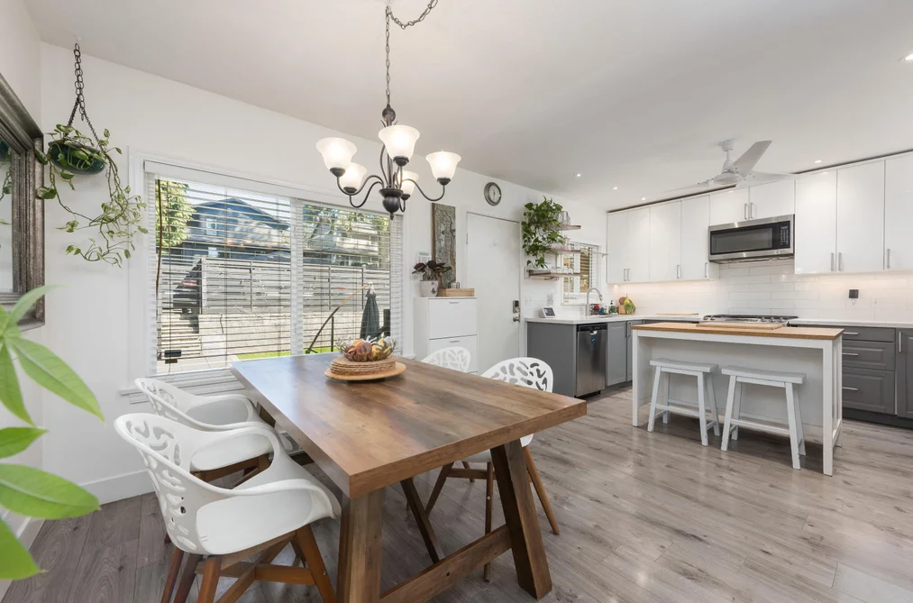 300 E 25TH STREET, North Vancouver BC V7N 1A3, North Vancouver BC — Residential for Sale - Photo 6