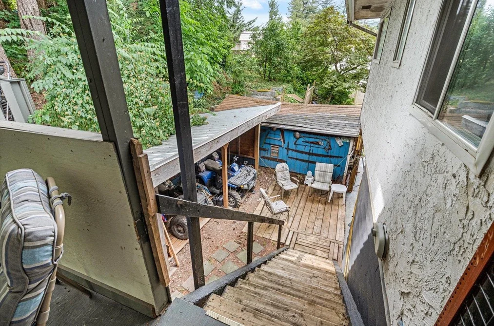 300 ROBERTSON CRESCENT, Hope BC V0X 1L4, Hope BC — Residential for Sale — Photo 30 of 39