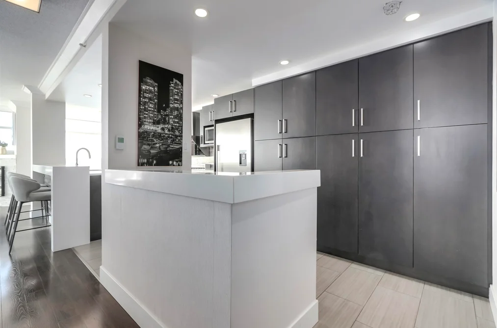 3002 1199 MARINASIDE CRESCENT, Vancouver BC V6Z 2Y2, Vancouver BC — Residential for Sale - Photo 6