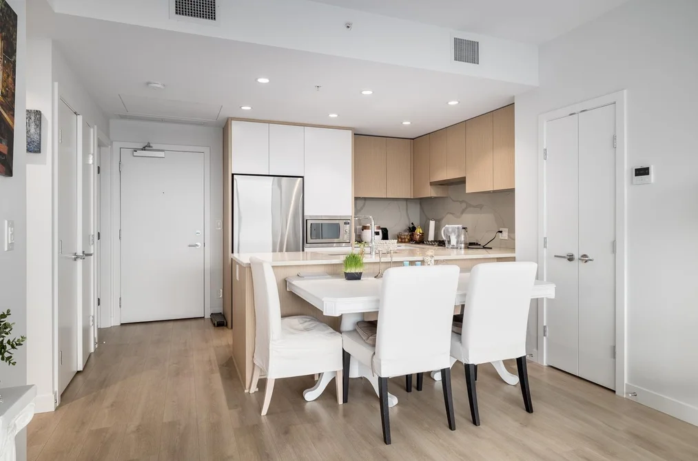 3002 567 CLARKE ROAD, Coquitlam BC V3J 0K7, Coquitlam BC — Residential for Sale - Photo 2