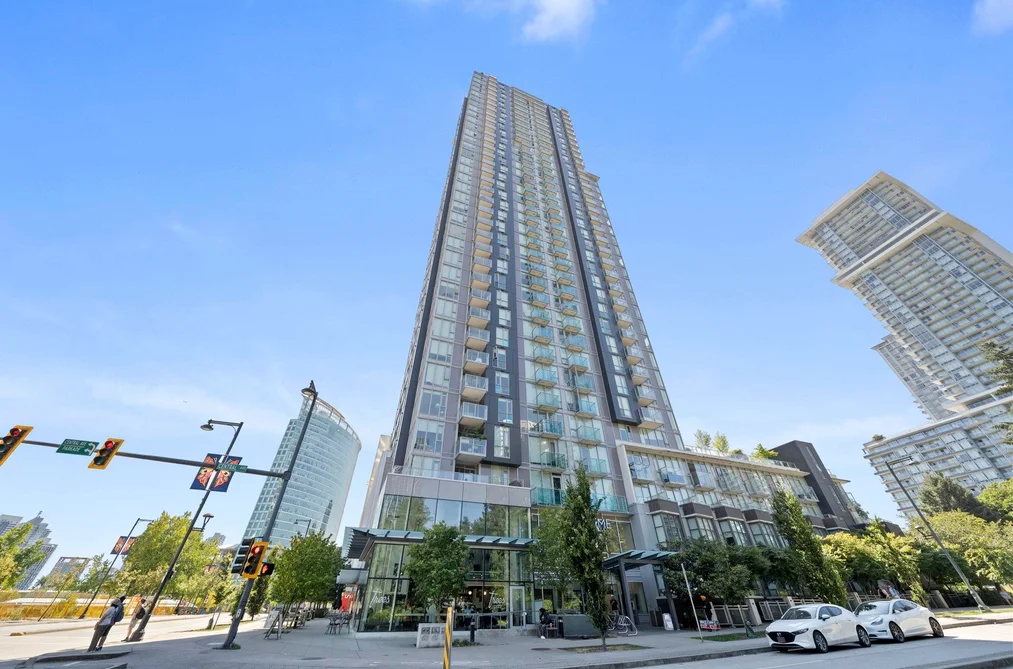 Condo for sale at 3003 13438 Central Avenue Surrey British Columbia - MLS: R3154241