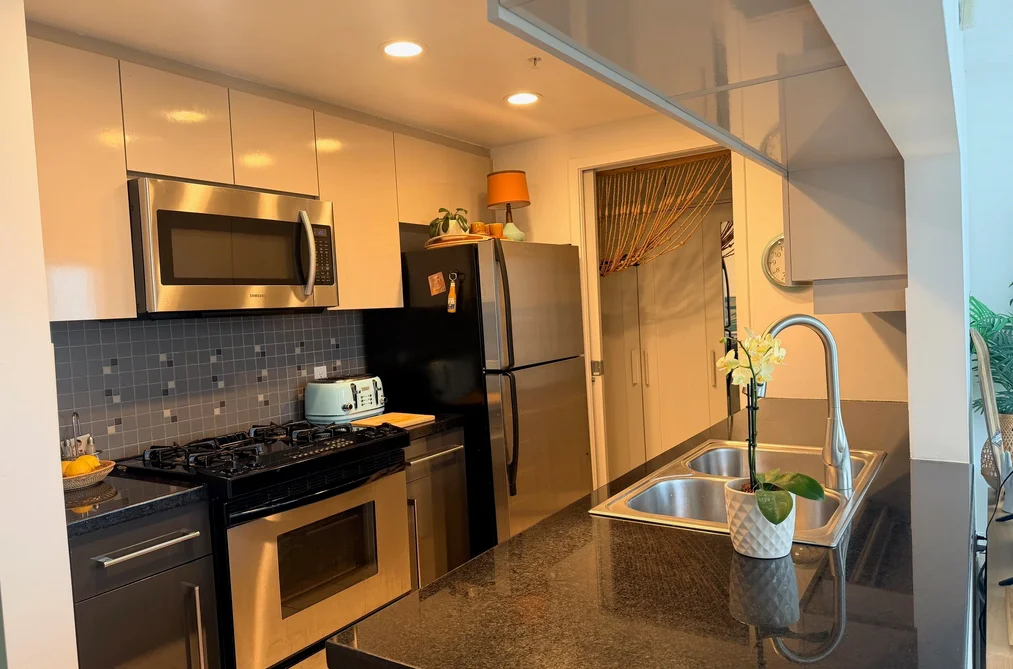3005 1408 STRATHMORE MEWS, Vancouver BC V6Z 3A9, Vancouver BC — Residential for Sale - Photo 3