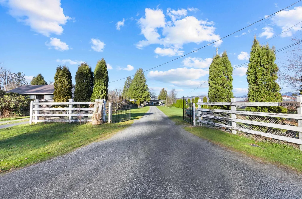 30067 TAYLOR ROAD, Abbotsford BC V4X 2B3, Abbotsford BC — Residential for Sale - Photo 4