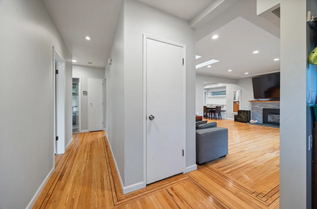 3007 NOEL DRIVE, Burnaby BC V3J 1J4, Burnaby BC — Residential for Sale - Photo 5