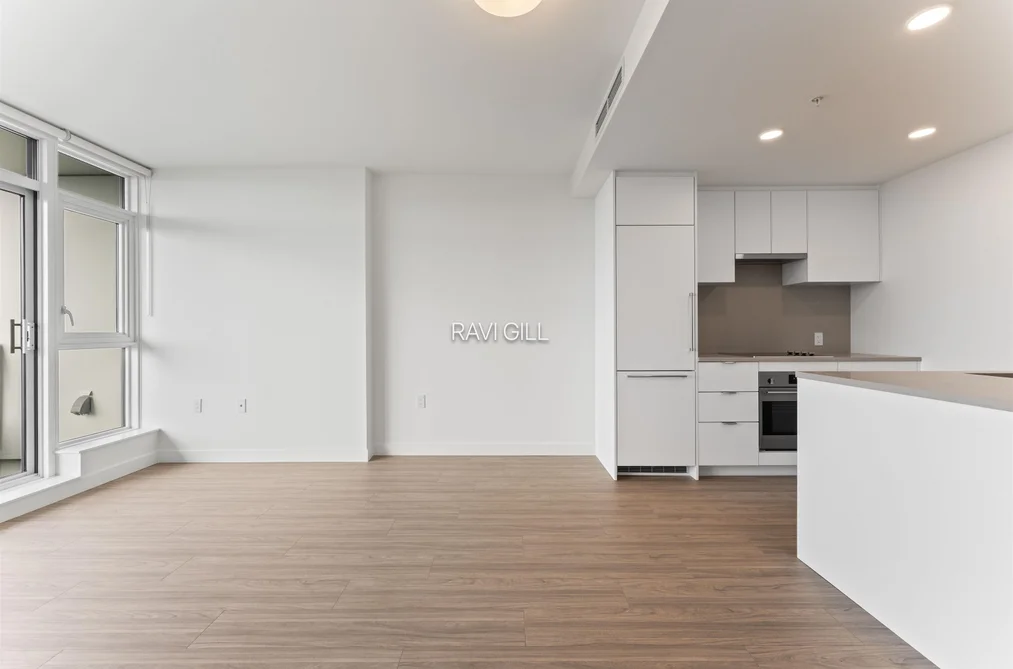 3009 13675 107A AVENUE, Surrey BC V3T 0X3, Surrey BC — Residential for Sale - Photo 2