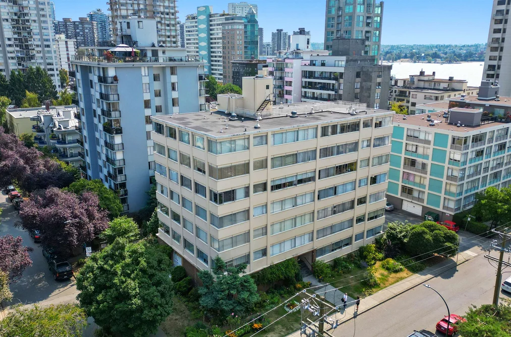 Condo for sale at 301 1050 Chilco Street Vancouver British Columbia - MLS: R3114590