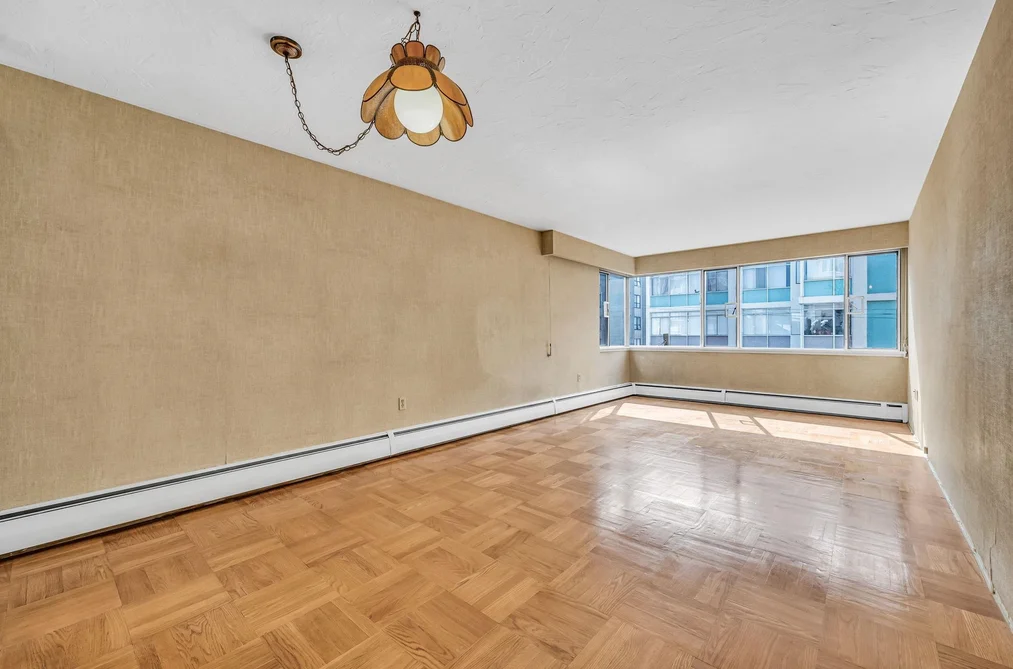 301 1050 CHILCO STREET, Vancouver BC V6G 2R8, Vancouver BC — Residential for Sale - Photo 3