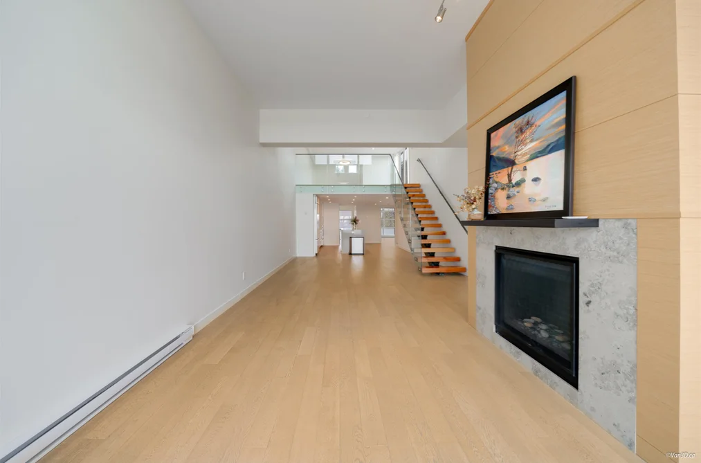 301 1150 OXFORD STREET, White Rock BC V4B 0B3, White Rock BC — Residential for Sale - Photo 4