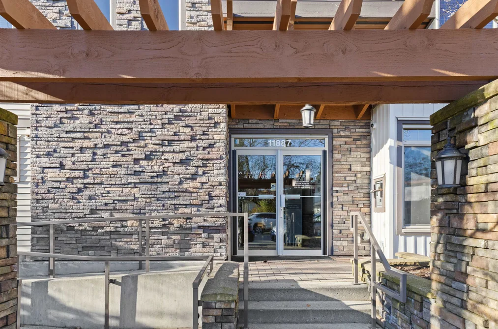 Condo for sale at 301 11887 Burnett Street Maple Ridge British Columbia - MLS: R3162944