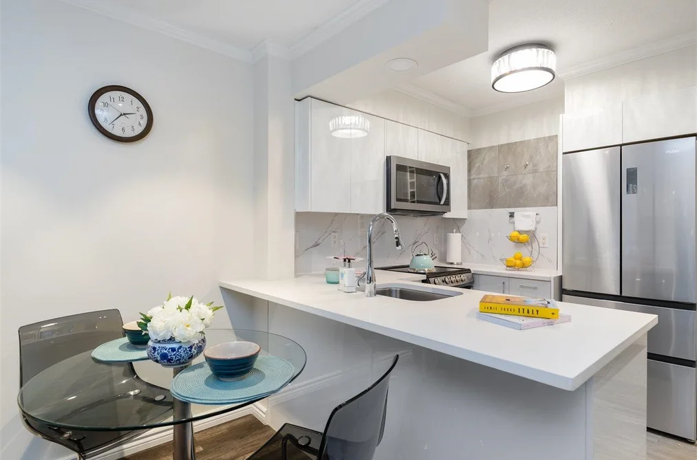 301 1189 HOWE STREET, Vancouver BC V6Z 2X4, Vancouver BC — Residential for Sale - Photo 6
