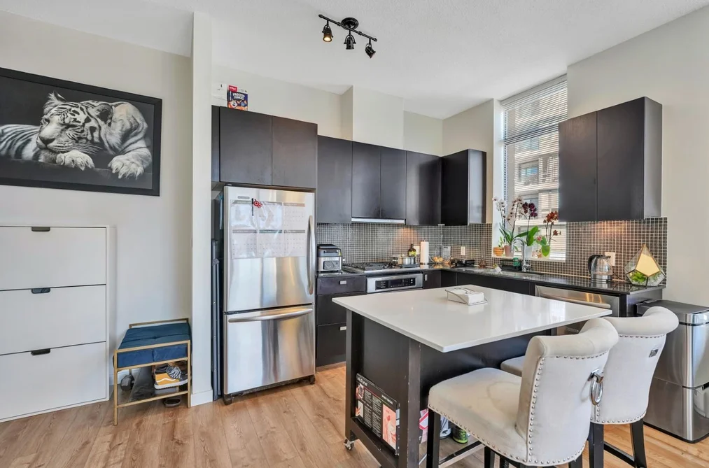 301 121 BREW STREET, Port Moody BC V3H 0E2, Port Moody BC — Residential for Sale - Photo 3
