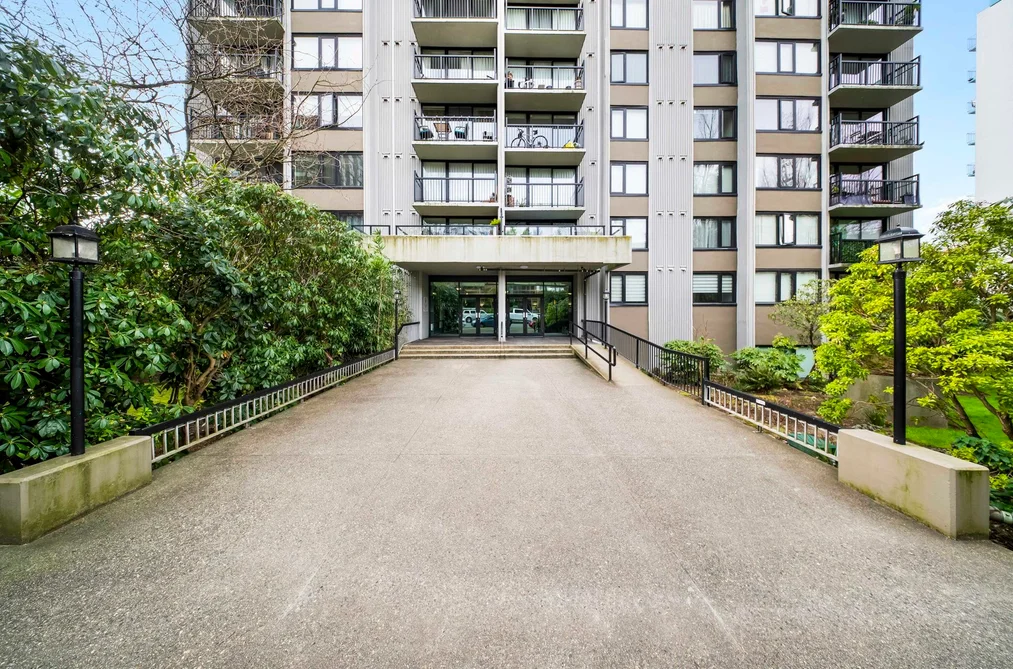 301 1330 HARWOOD STREET, Vancouver BC V6E 1S8, Vancouver BC — Residential for Sale - Photo 2
