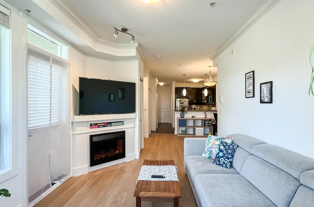301 13897 FRASER HIGHWAY, Surrey BC V3T 0G8, Surrey BC — Residential for Sale - Photo 4