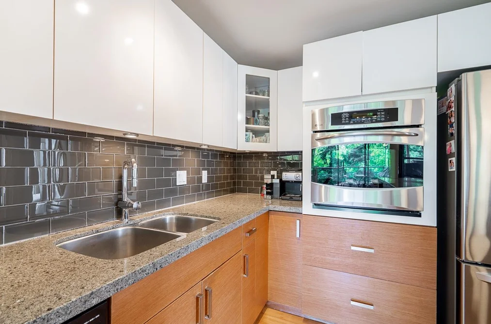 301 1450 PENNYFARTHING DRIVE, Vancouver BC V6J 4X8, Vancouver BC — Residential for Sale - Photo 2