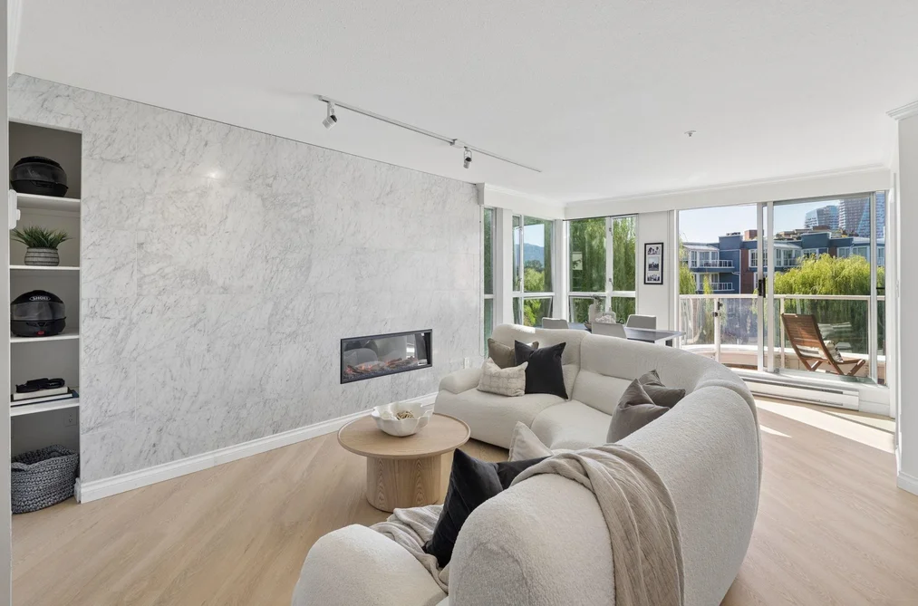 301 1502 ISLAND PARK WALK, Vancouver BC V6H 3Z8, Vancouver BC — Residential for Sale - Main Photo