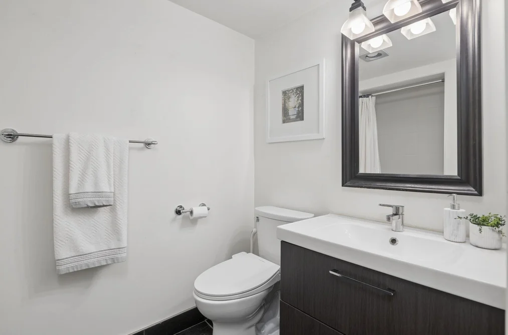 301 1502 ISLAND PARK WALK, Vancouver BC V6H 3Z8, Vancouver BC — Residential for Sale — Photo 27 of 37
