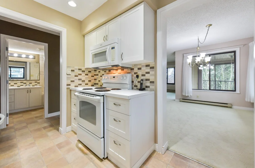 301 15317 THRIFT AVENUE, White Rock BC V4B 2L4, White Rock BC — Residential for Sale - Photo 7