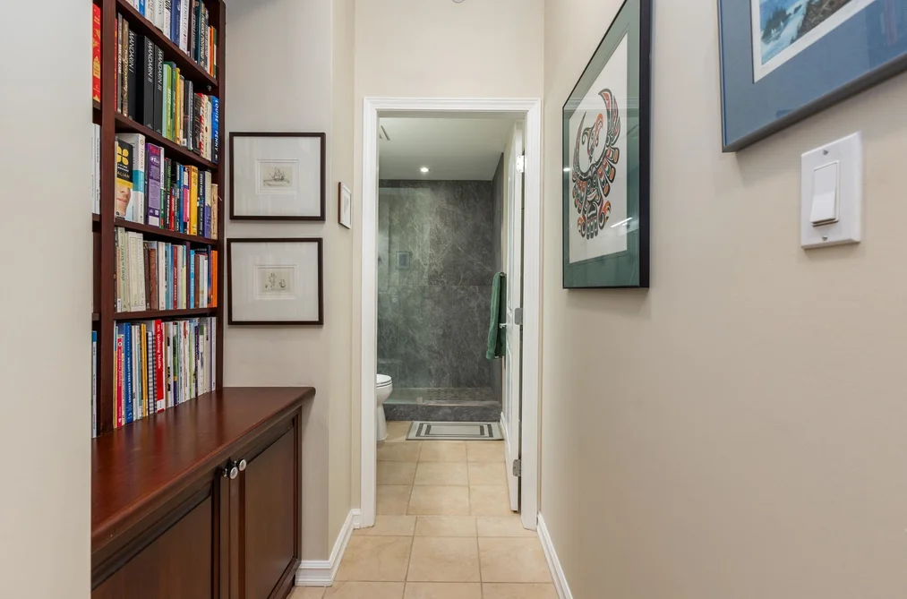 301 1580 MARTIN STREET, White Rock BC V4B 5M3, White Rock BC — Residential for Sale — Photo 27 of 40