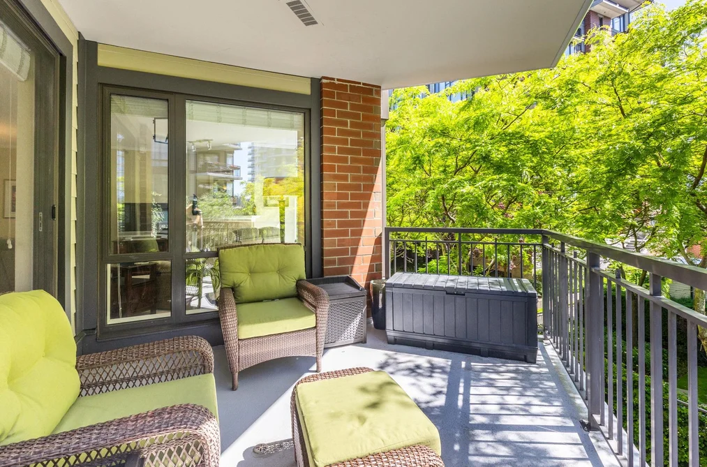 301 1580 MARTIN STREET, White Rock BC V4B 5M3, White Rock BC — Residential for Sale — Photo 35 of 40
