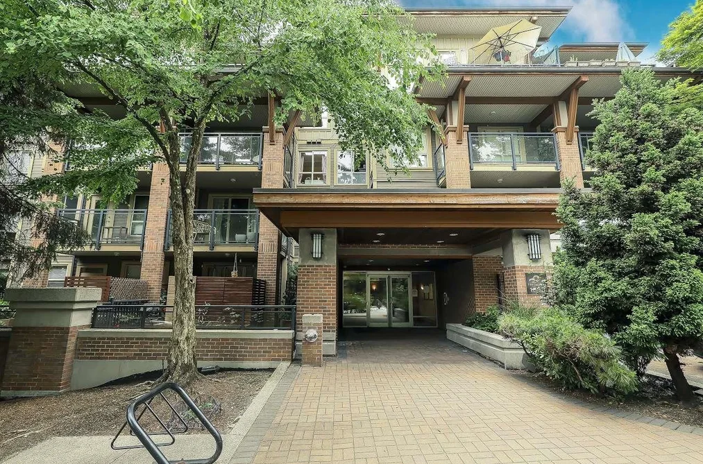 Condo for sale at 301 1633 Mackay Avenue North Vancouver British Columbia - MLS: R3130704