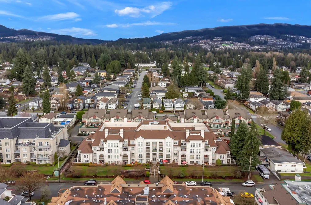 Condo for sale at 301 1655 Grant Avenue Port Coquitlam British Columbia - MLS: R3111932