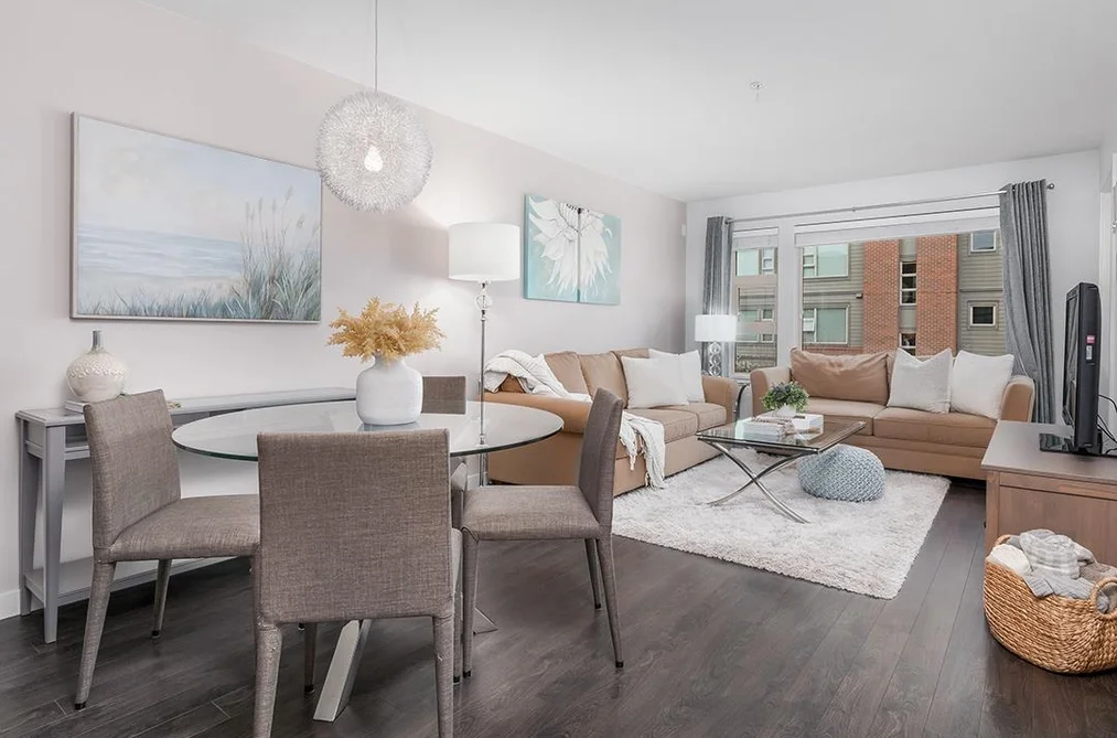 Condo for sale at 301 1673 Lloyd Avenue North Vancouver British Columbia - MLS: R3119472