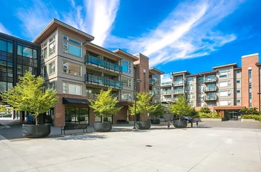 1673 Lloyd Ave Unit 301, North Vancouver, BC - MLS: R3173300