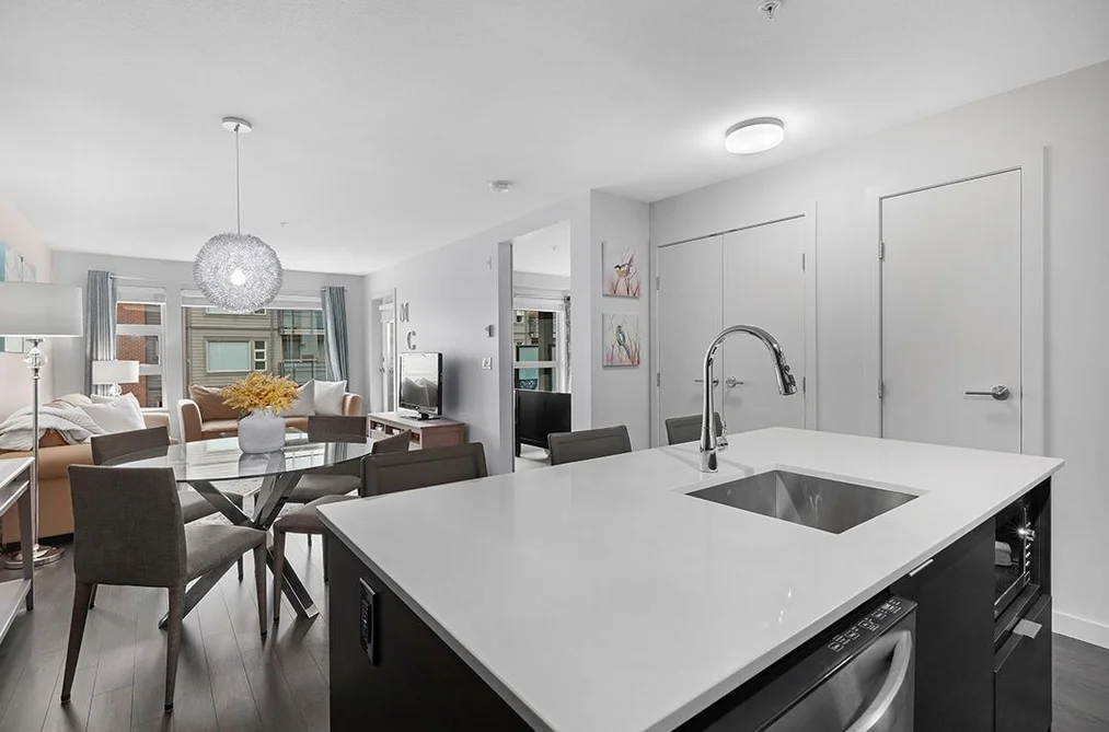 301 1673 LLOYD AVENUE, North Vancouver BC V7P 0A9, North Vancouver BC — Residential for Sale - Photo 7