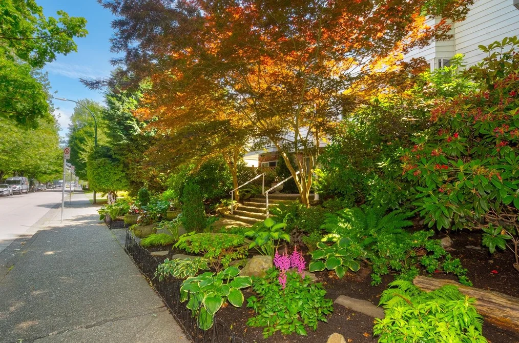 301 1696 W 10TH AVENUE, Vancouver BC V6J 2A1, Vancouver BC — Residential for Sale — Photo 36 of 39