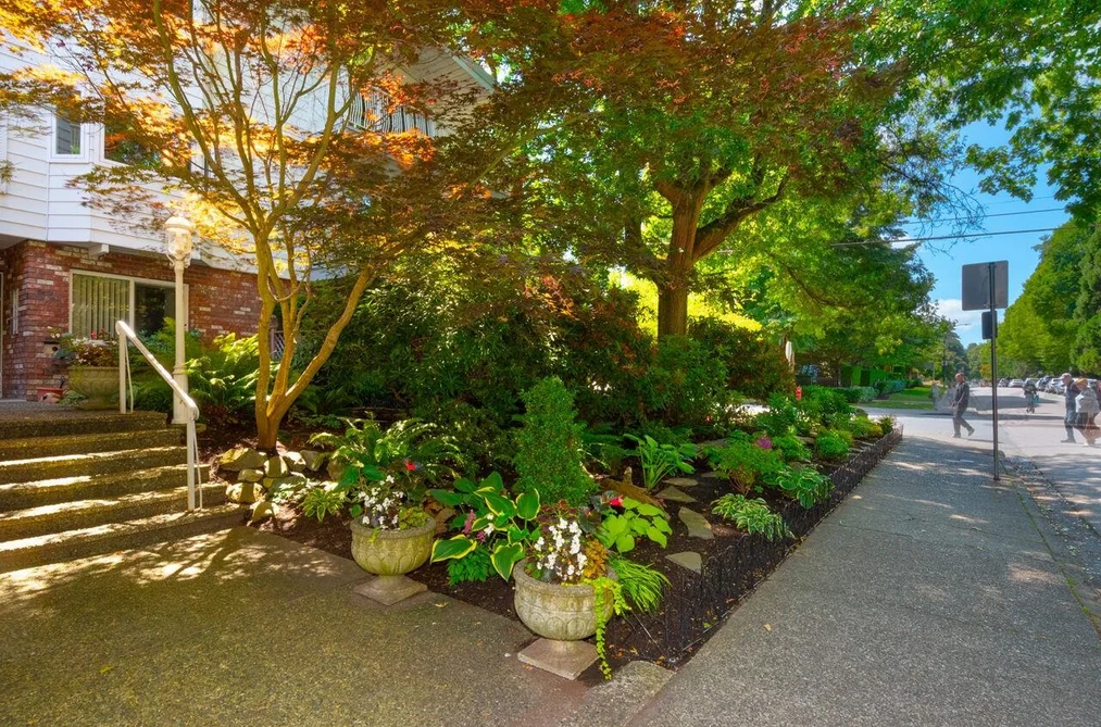 301 1696 W 10TH AVENUE, Vancouver BC V6J 2A1, Vancouver BC — Residential for Sale — Photo 38 of 39