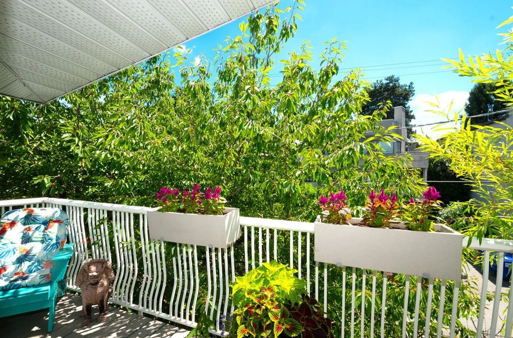301 1696 W 10TH AVENUE, Vancouver BC V6J 2A1, Vancouver BC — Residential for Sale — Photo 8 of 39